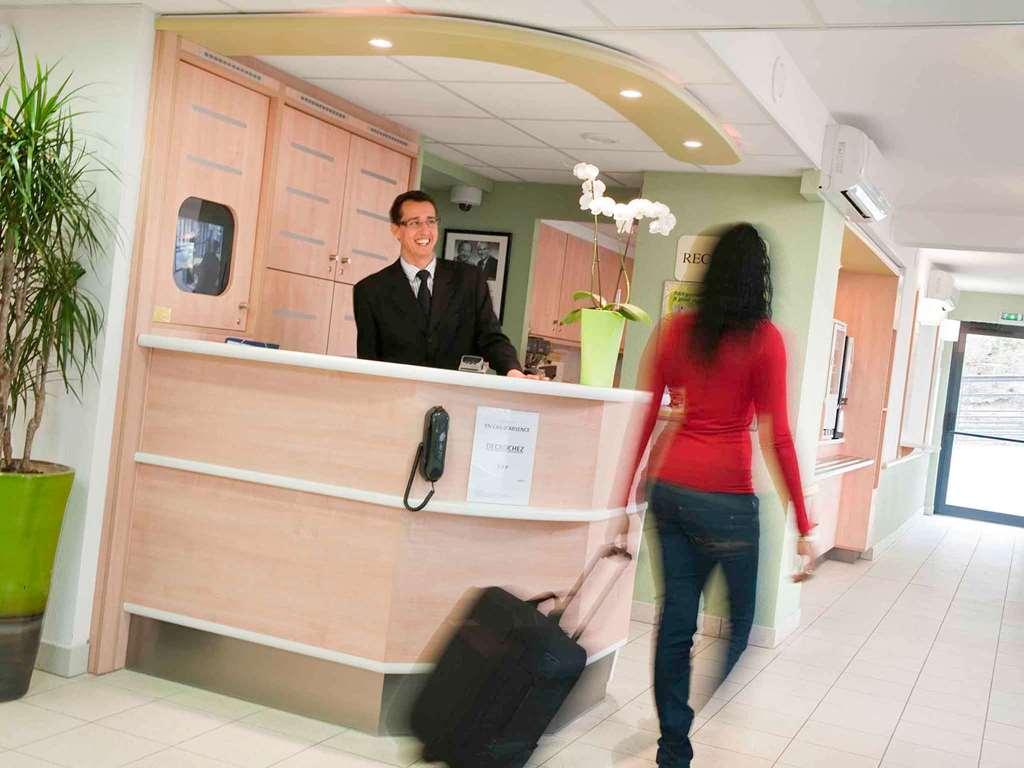 Ibis Budget Μπουρζ Εξωτερικό φωτογραφία