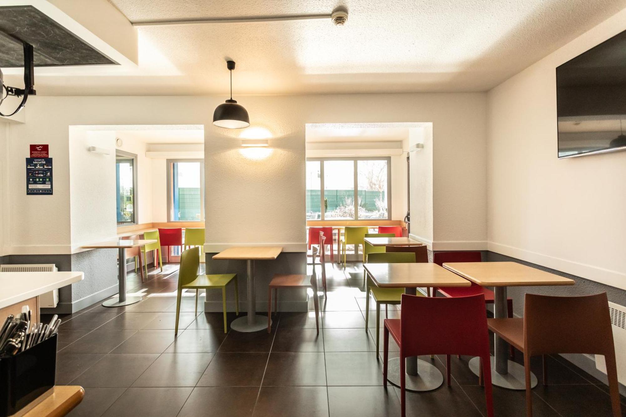 Ibis Budget Μπουρζ Εξωτερικό φωτογραφία