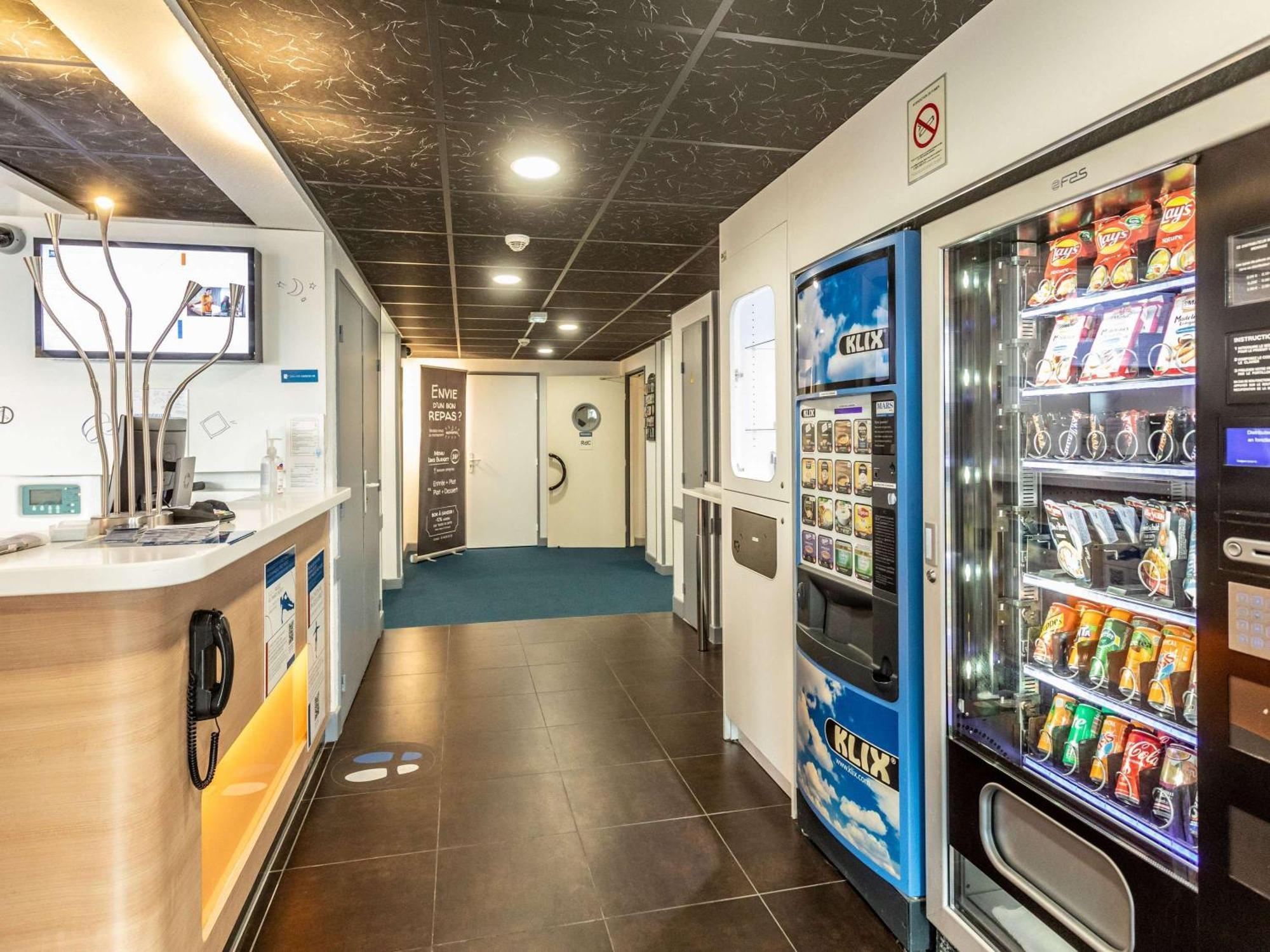 Ibis Budget Μπουρζ Εξωτερικό φωτογραφία